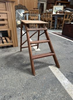 Small stepladder