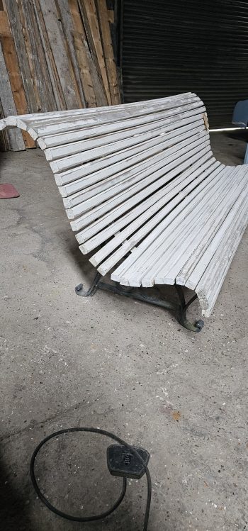 SUPER SEAT