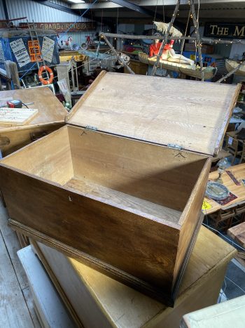 Antique Elm Box - Image 2