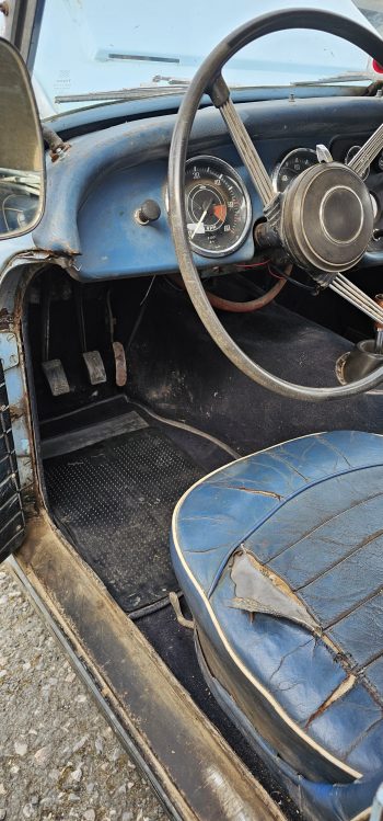TRIUMPH TR3a - Image 2