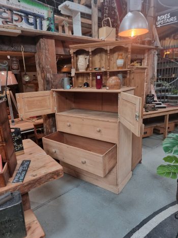 Antique pine linen press - Image 2