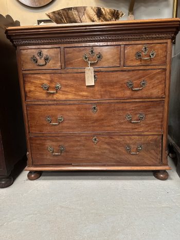 Mahogany Chest of Drawers
