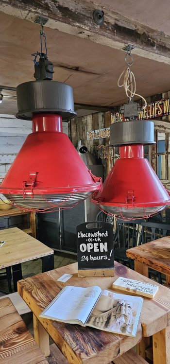 INDUSTRIAL RED LAMPS