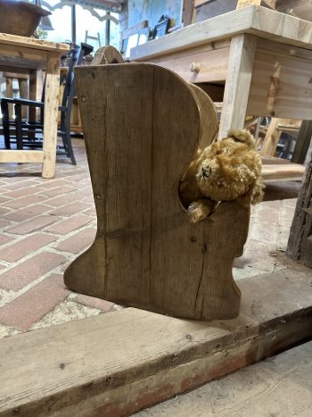 Pine Child’s rocking chair - Image 2