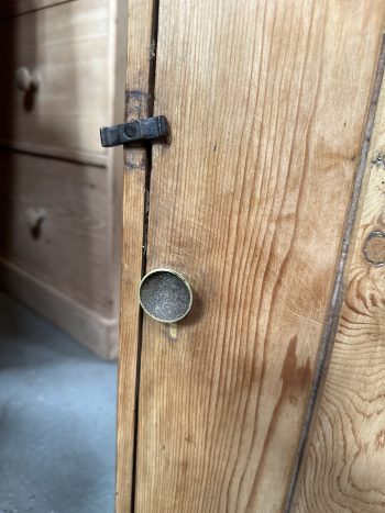 Teeny, tiny pine cupboard - Image 3