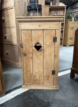 Teeny, tiny pine cupboard