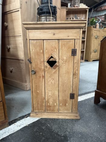 Teeny, tiny pine cupboard