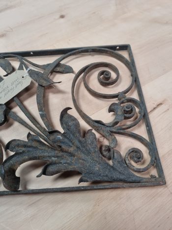 Victorian Metal Grill - Image 2