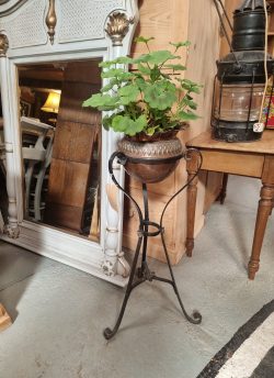 Art Nouveau Jardiniere