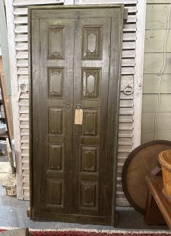 Ten panel shutter mirror