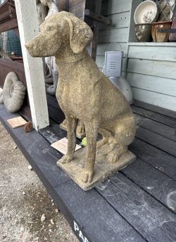 Hunting dogs statues