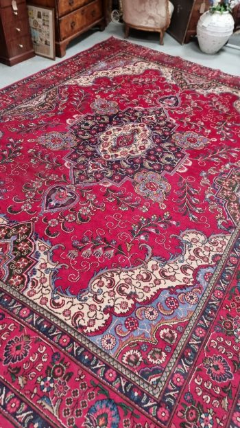 Middle Eastern Style Carpet - Image 3