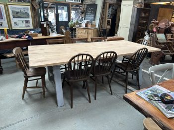 Stew’s Alder Wood table - Image 2