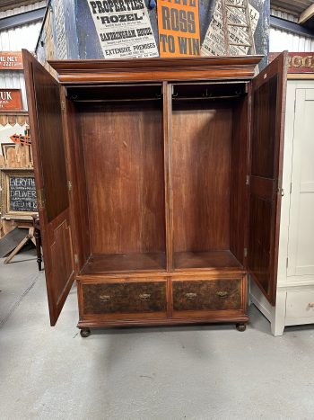 Wardrobe - Image 2