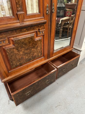 Wardrobe - Image 4