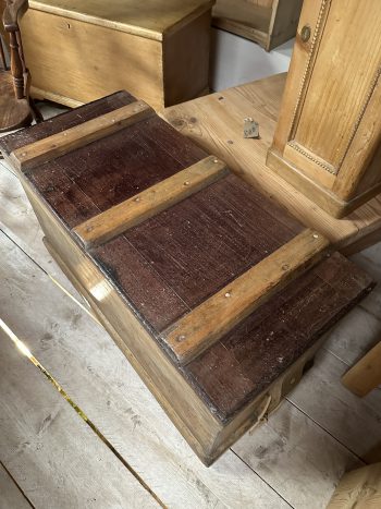 Pine Box - Image 5