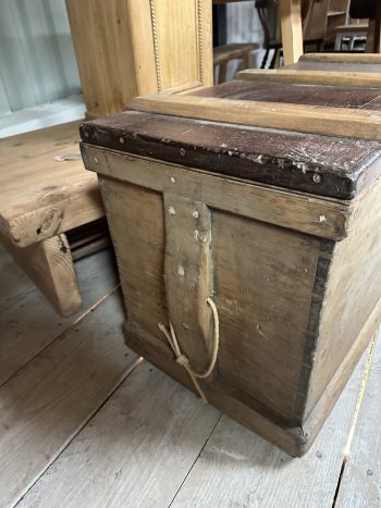 Pine Box - Image 6