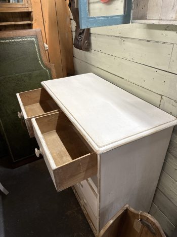 Shabby chic chest of drawers - Image 2