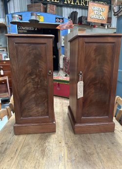 Pair of mahogany bedsides