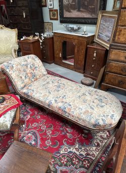 Chaise longue
