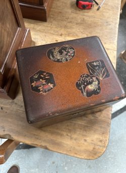 Japanese lacquer box