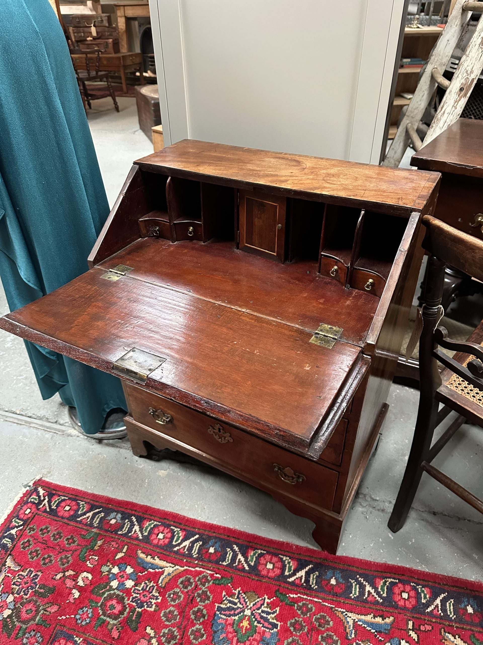 Georgian child’s bureau - Image 4