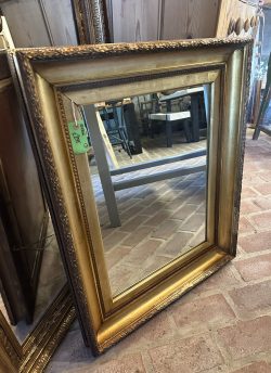 Mavis the golden mirror