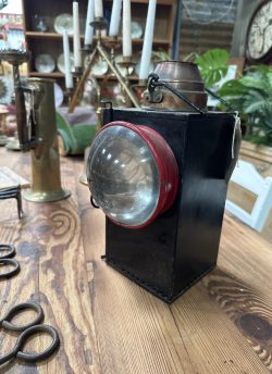 Welsh patent signal lamp