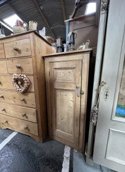 Pine, single door cupboard